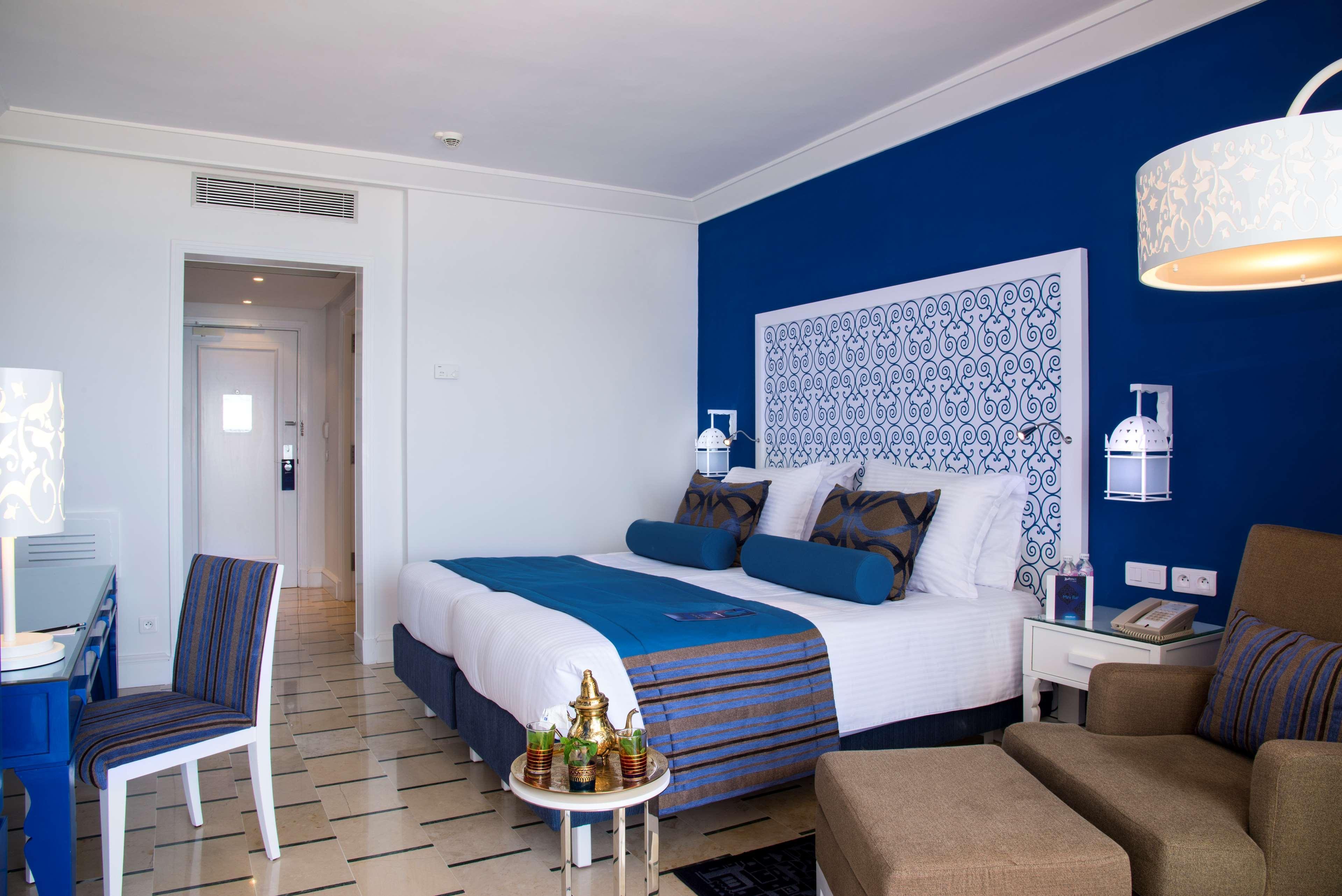 Radisson Blu Resort&Thalasso Hammamet Esterno foto A room at the hotel